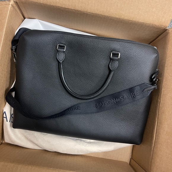 Maison de Sabré black caviar leather laptop case gold hardware - new w/ dust bag - Picture 5 of 7